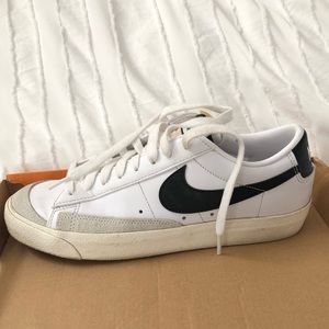 Nike blazer